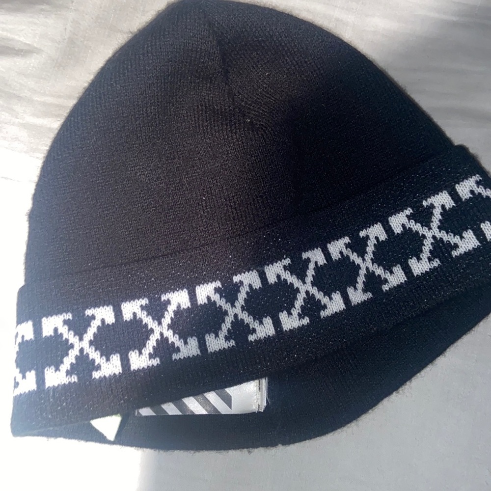 Offwhite Beanie